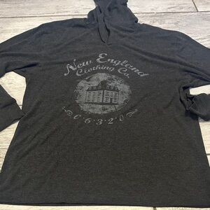 New England Clothing Co. Black Hoodie long sleeve tee Large